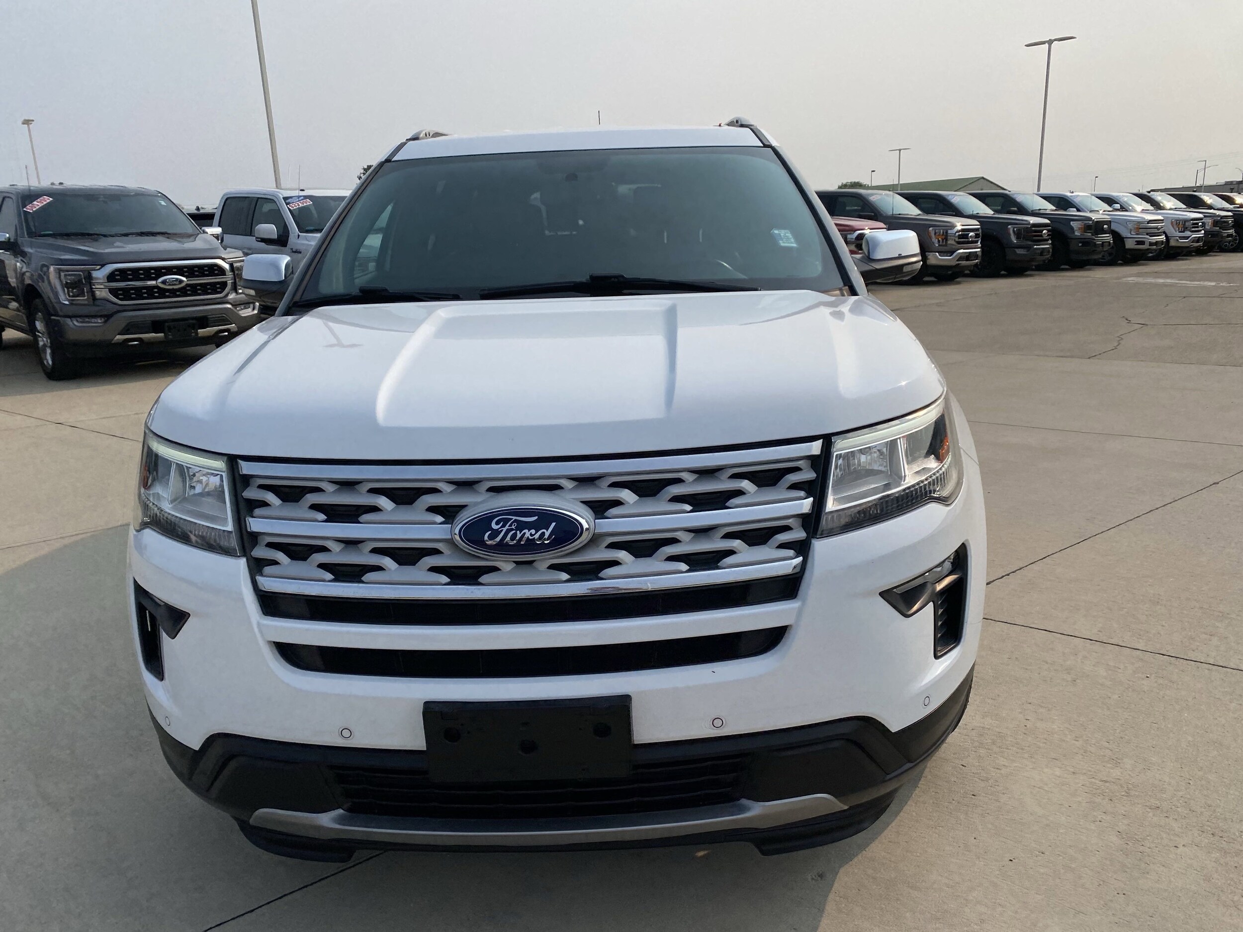 Used 2019 Ford Explorer XLT with VIN 1FM5K7D83KGA10262 for sale in Effingham, IL
