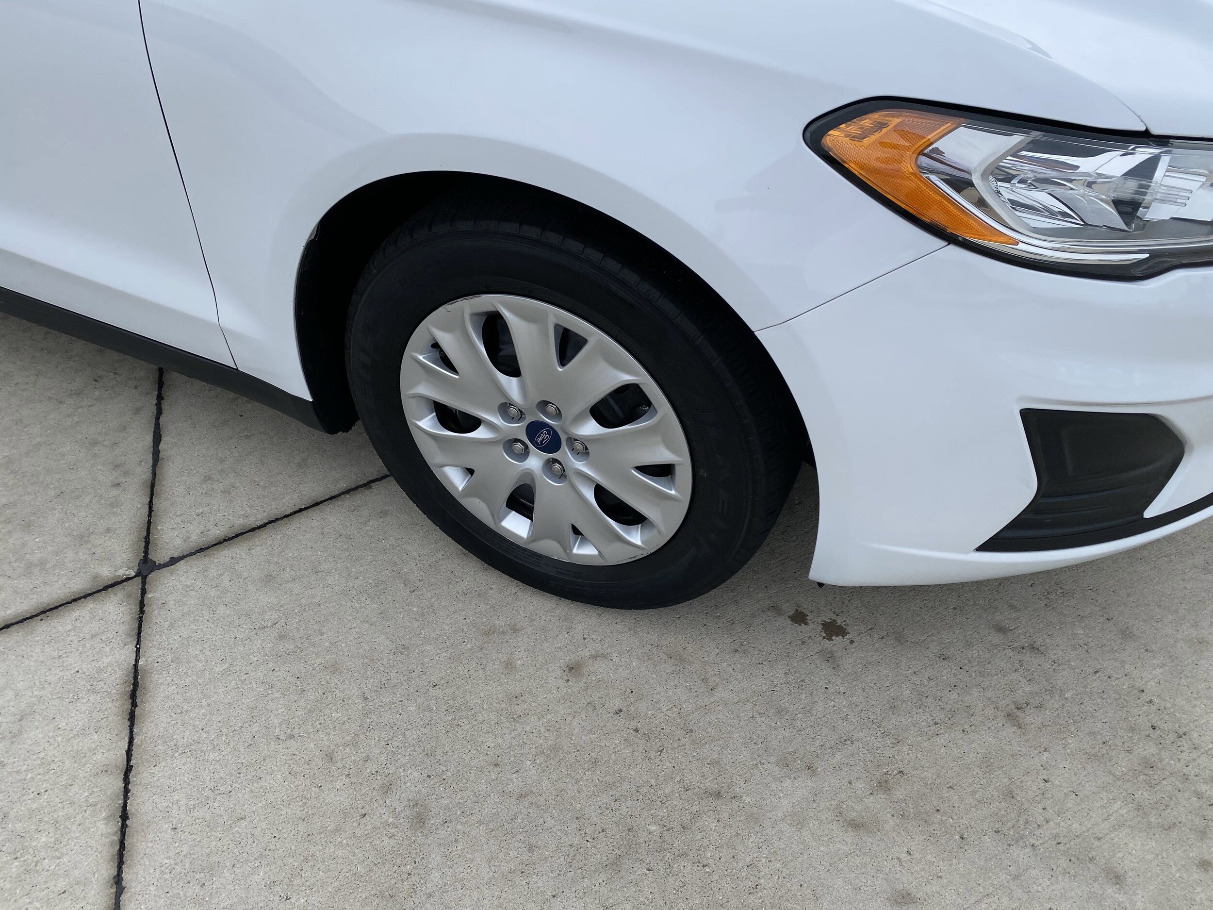 Used 2020 Ford Fusion S with VIN 3FA6P0G7XLR114543 for sale in Effingham, IL
