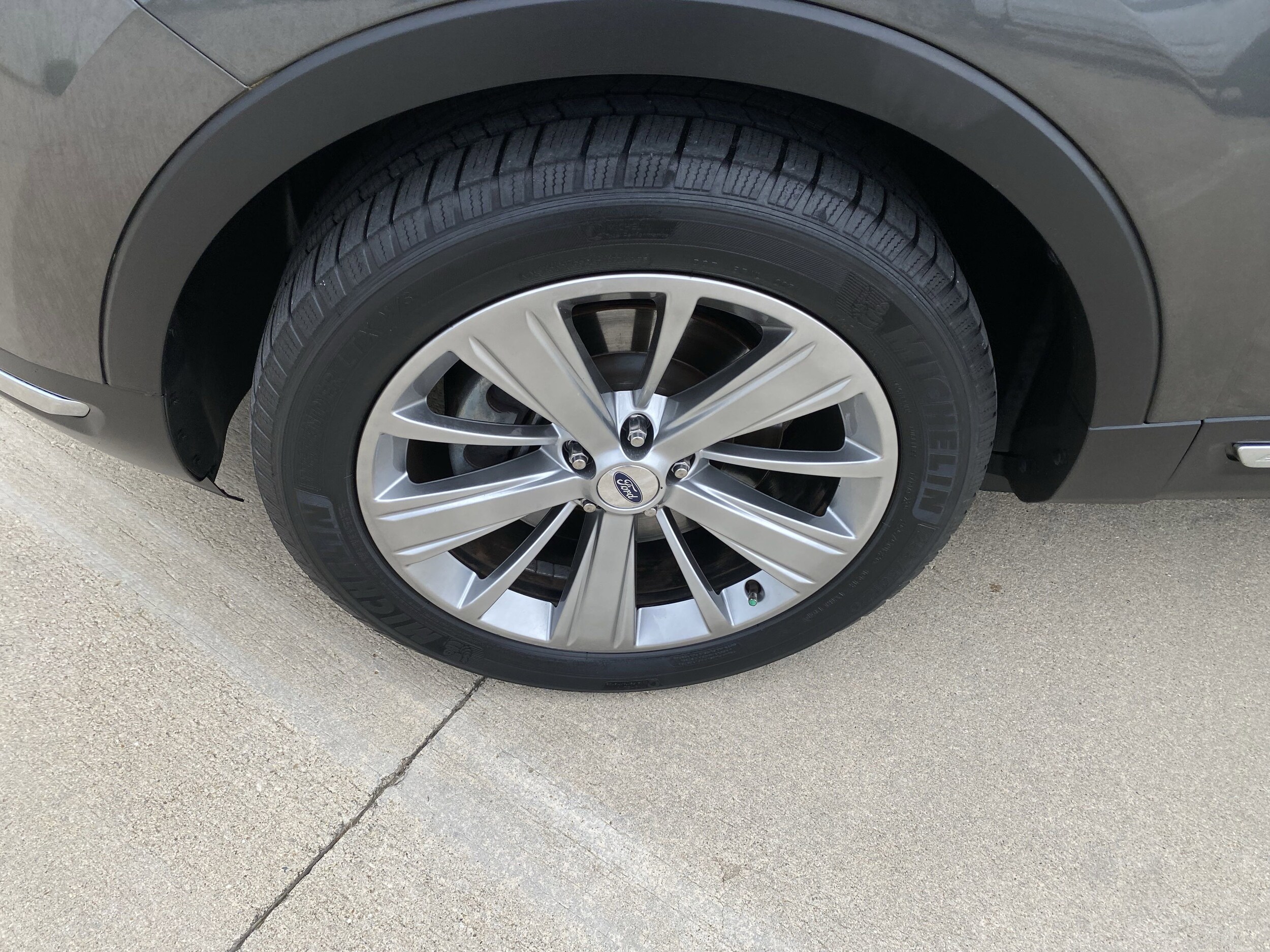 Used 2018 Ford Explorer Limited with VIN 1FM5K7F81JGA70231 for sale in Effingham, IL