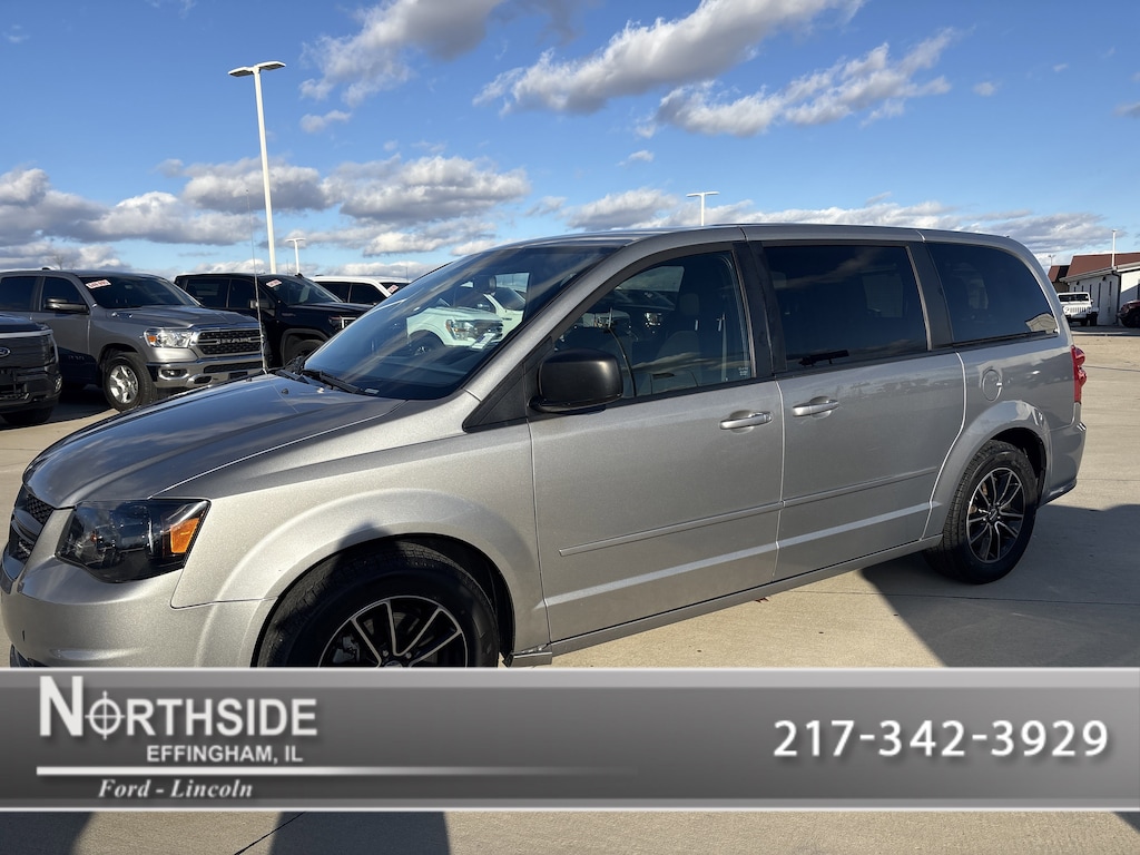 Used 2015 Dodge Grand Caravan SE Van