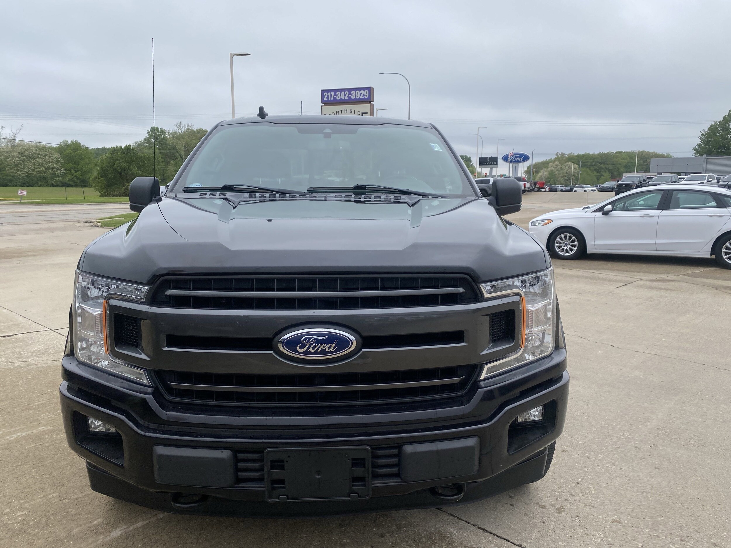 Used 2019 Ford F-150 XLT with VIN 1FTFX1E53KKC77622 for sale in Effingham, IL
