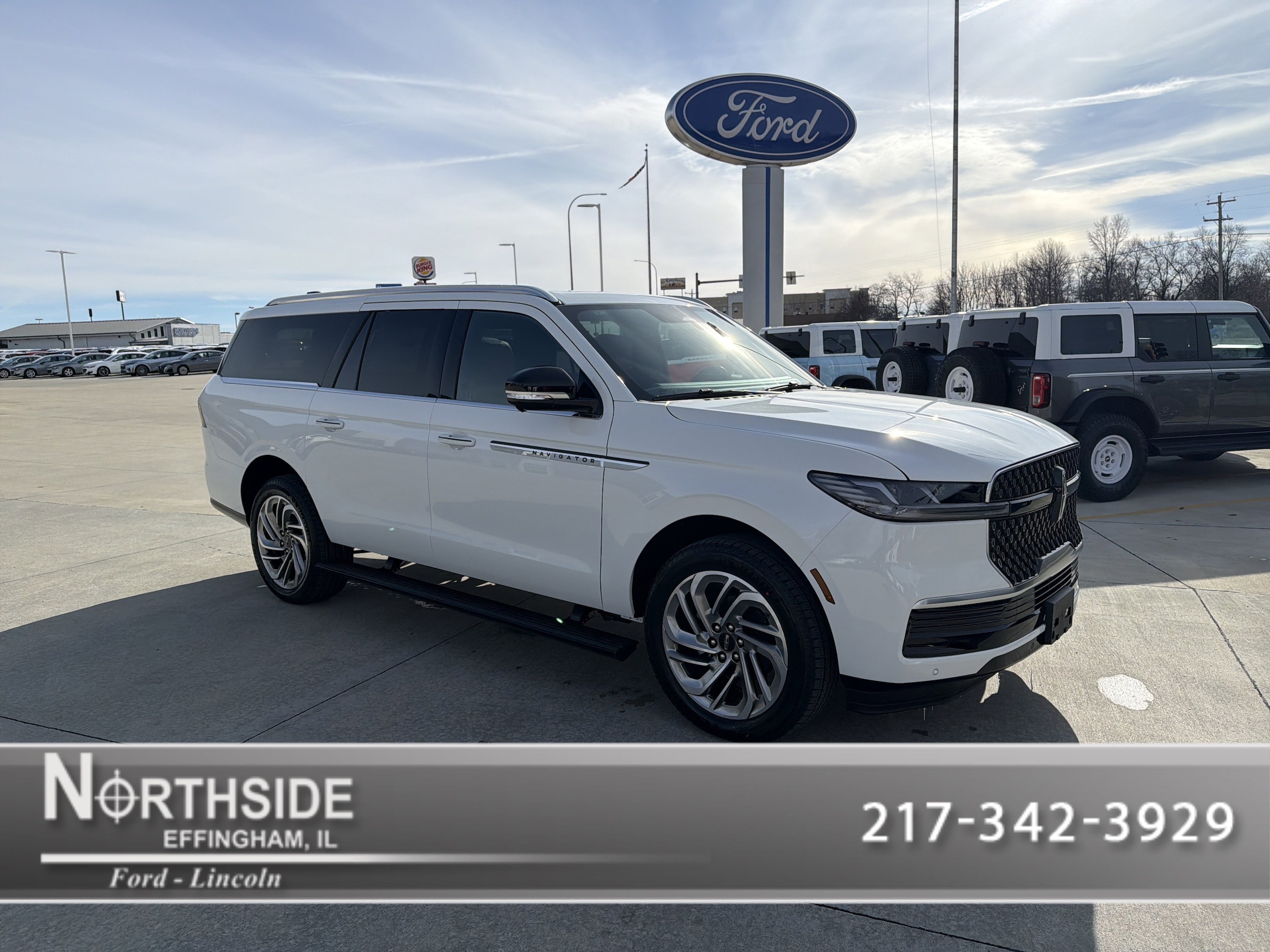 2026 Lincoln Navigator Reserve's photo