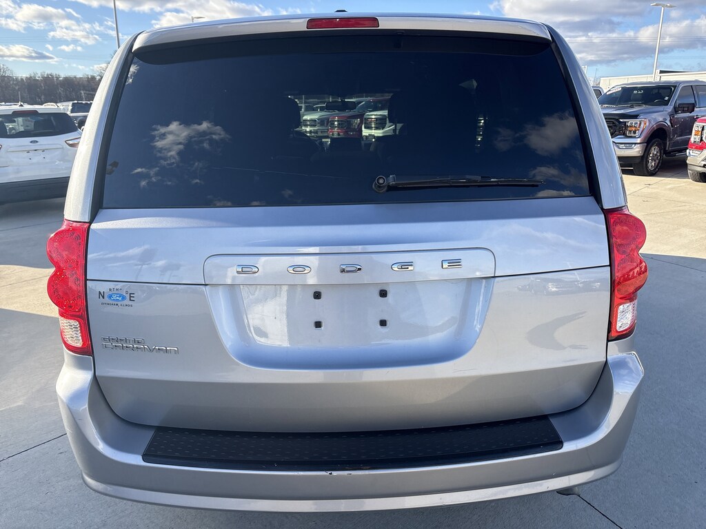 Used 2015 Dodge Grand Caravan SE Van