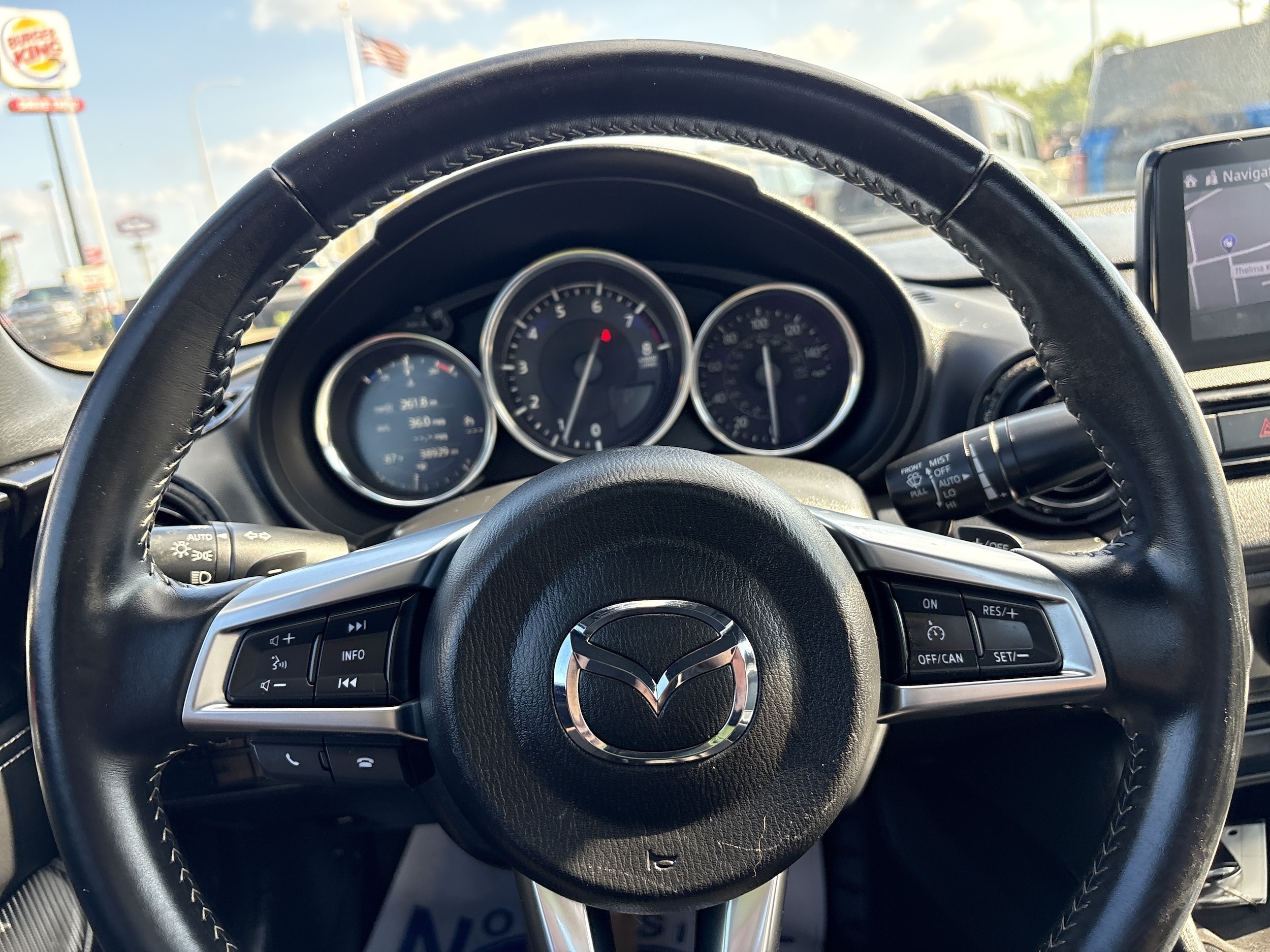2023 Mazda MX-5 Miata RF Grand Touring - Photo 9