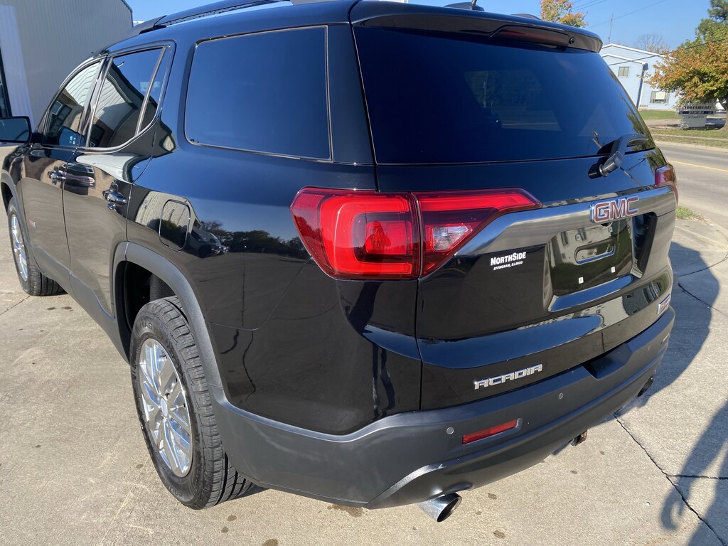 Used 2018 GMC Acadia SLE-2 SUV
