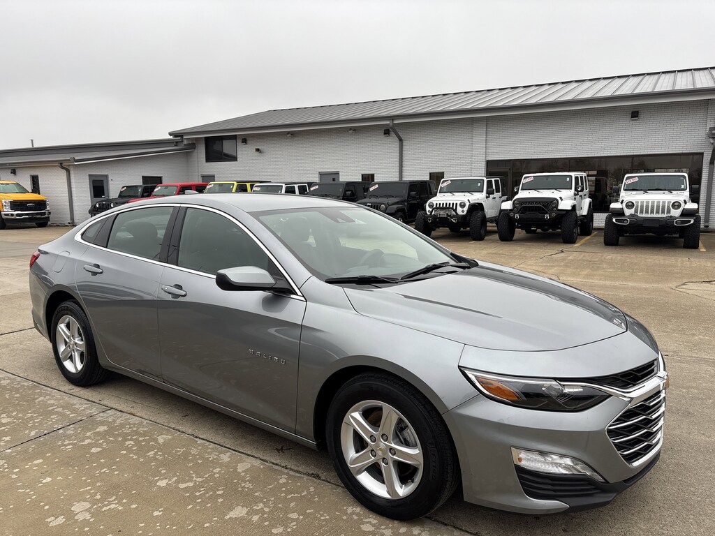 Used 2024 Chevrolet Malibu 1LT Sedan