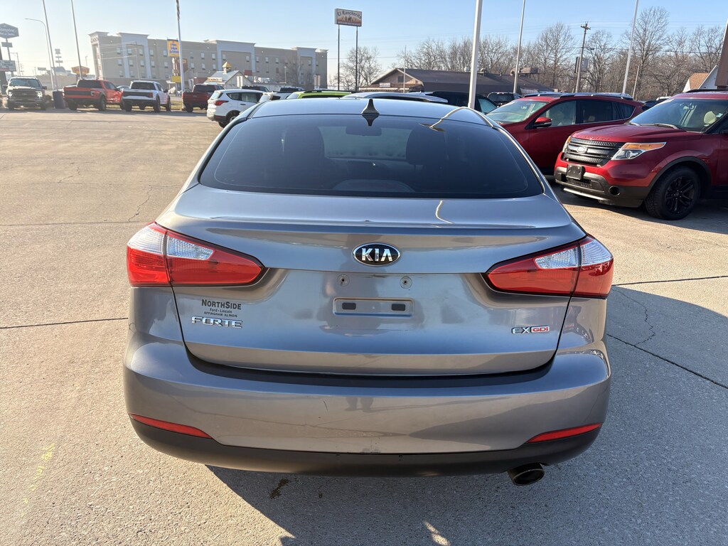 Used 2015 Kia Forte EX FWD Sedan