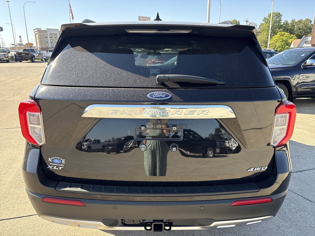 Used 2023 Ford Explorer XLT SUV