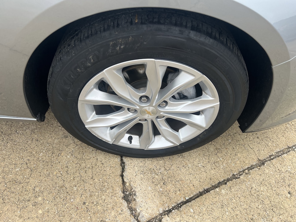 Used 2024 Chevrolet Malibu 1LT Sedan