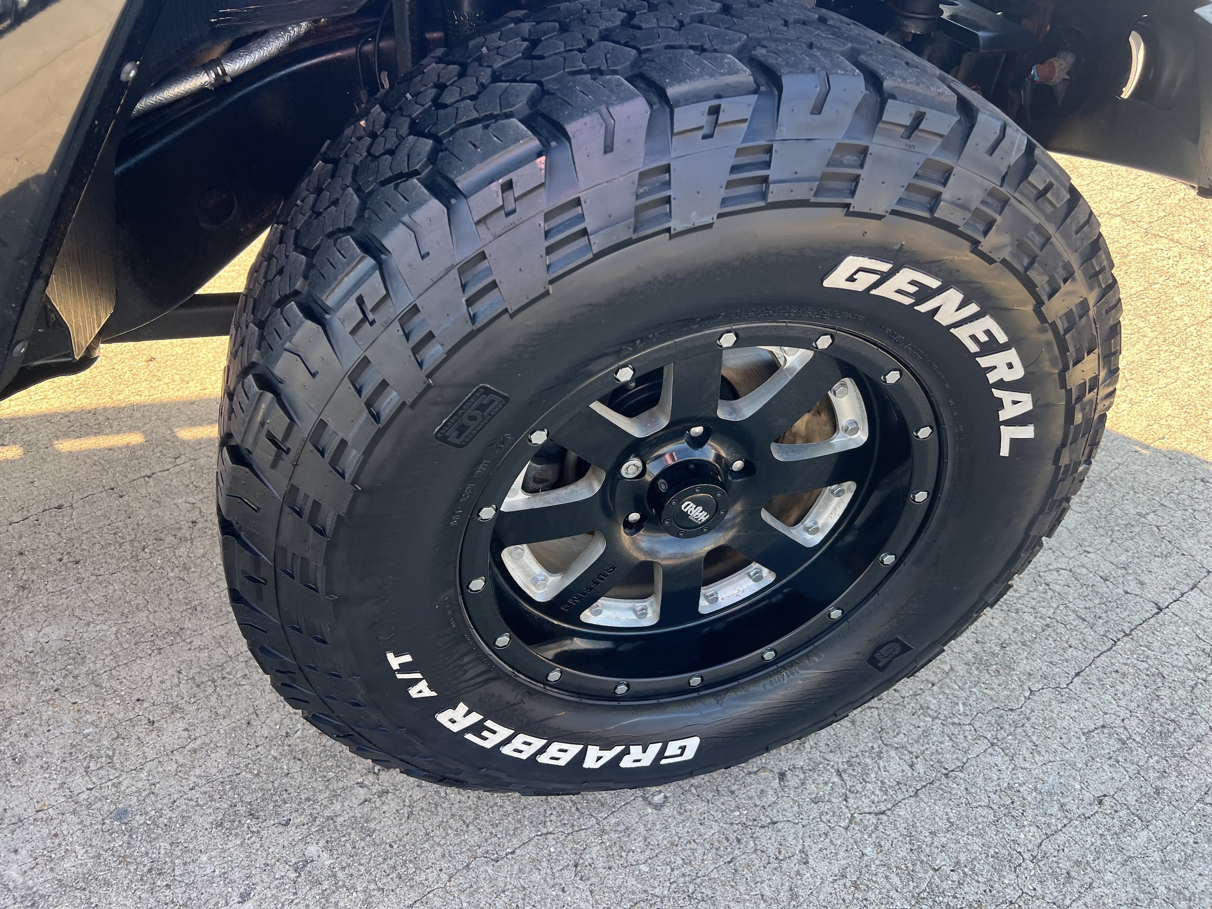 1C4BJWEG5GL195892