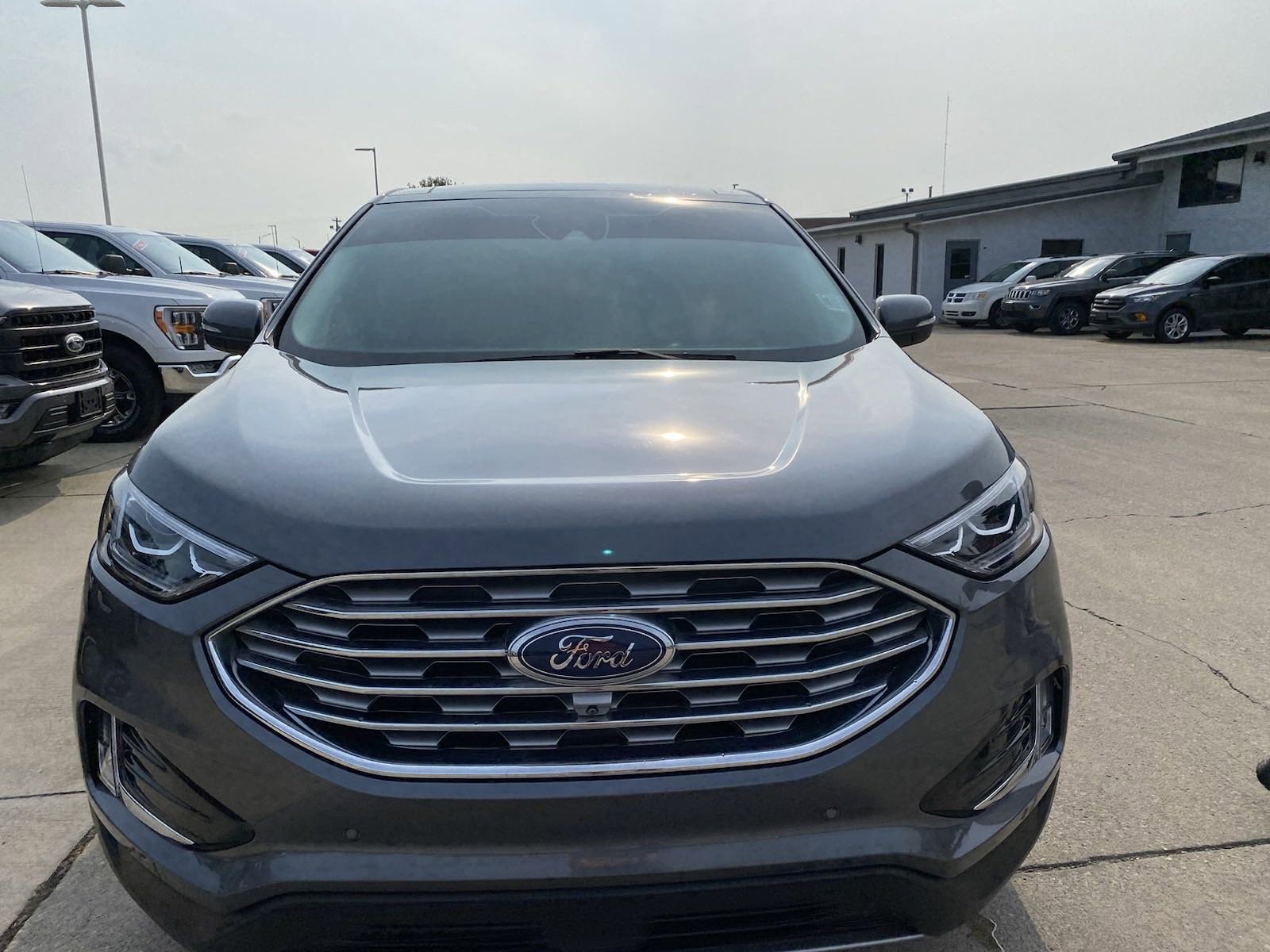 Used 2022 Ford Edge Titanium with VIN 2FMPK4K92NBA38214 for sale in Effingham, IL