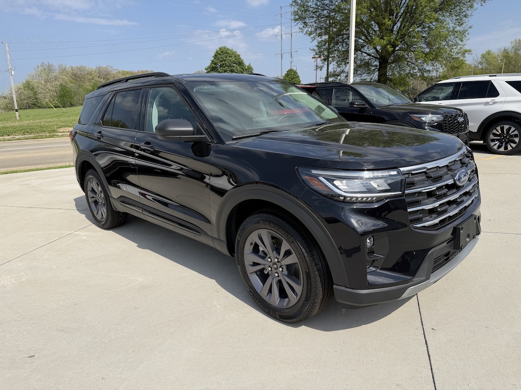 New 2026 Ford Explorer Active SUV