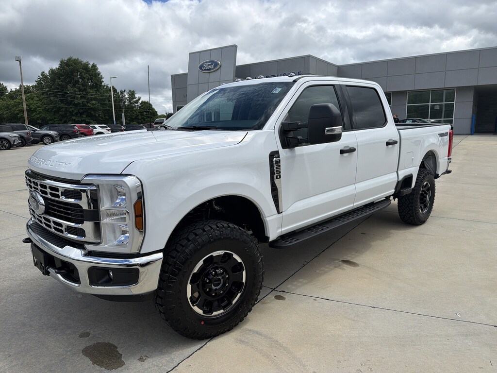 New 2026 Ford F-250 Truck Crew Cab