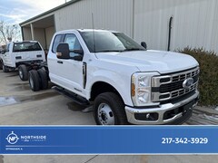 2026 Ford F-350 Chassis Truck Super Cab