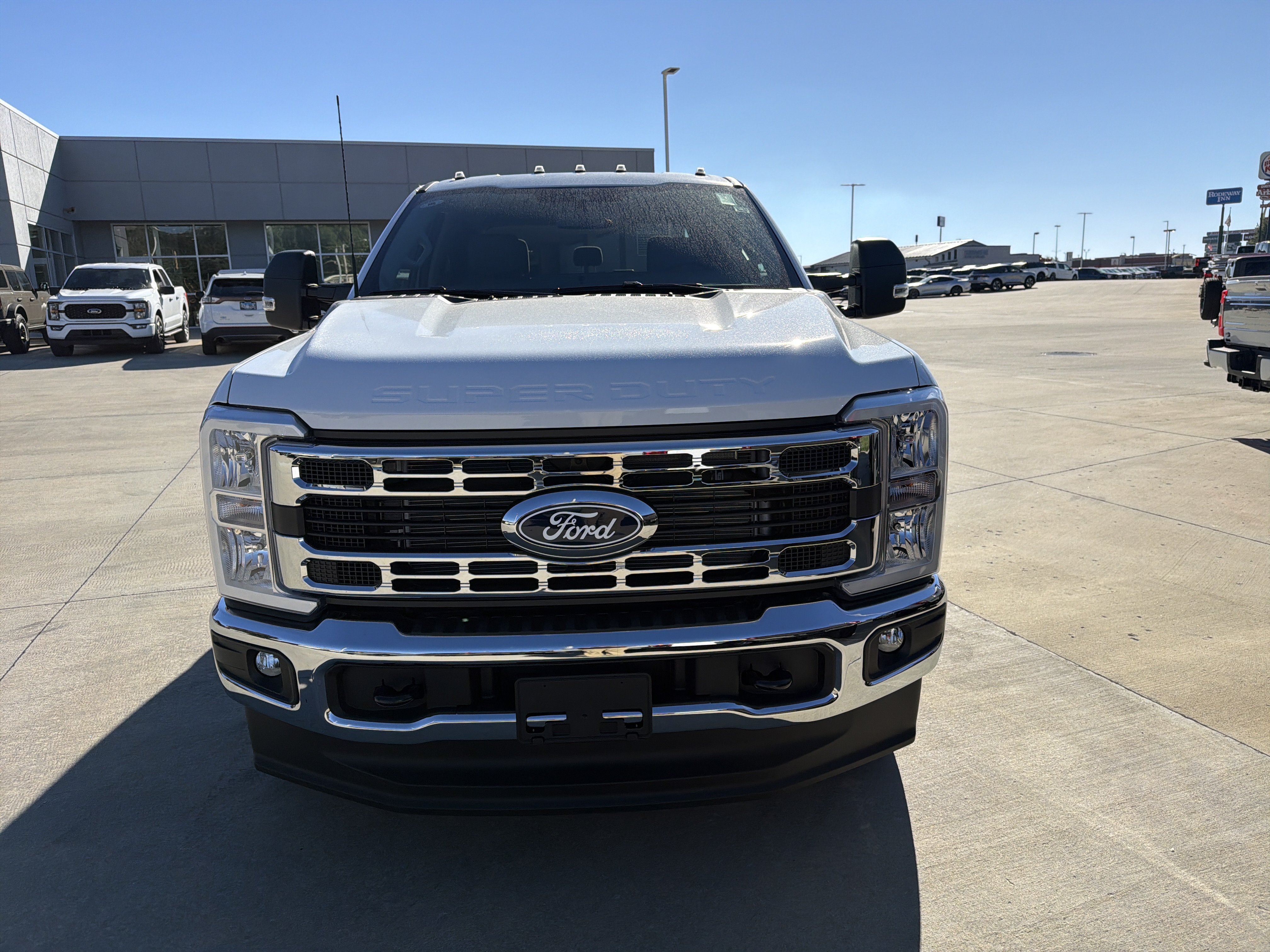 New 2027 Ford F-350 Truck Crew Cab