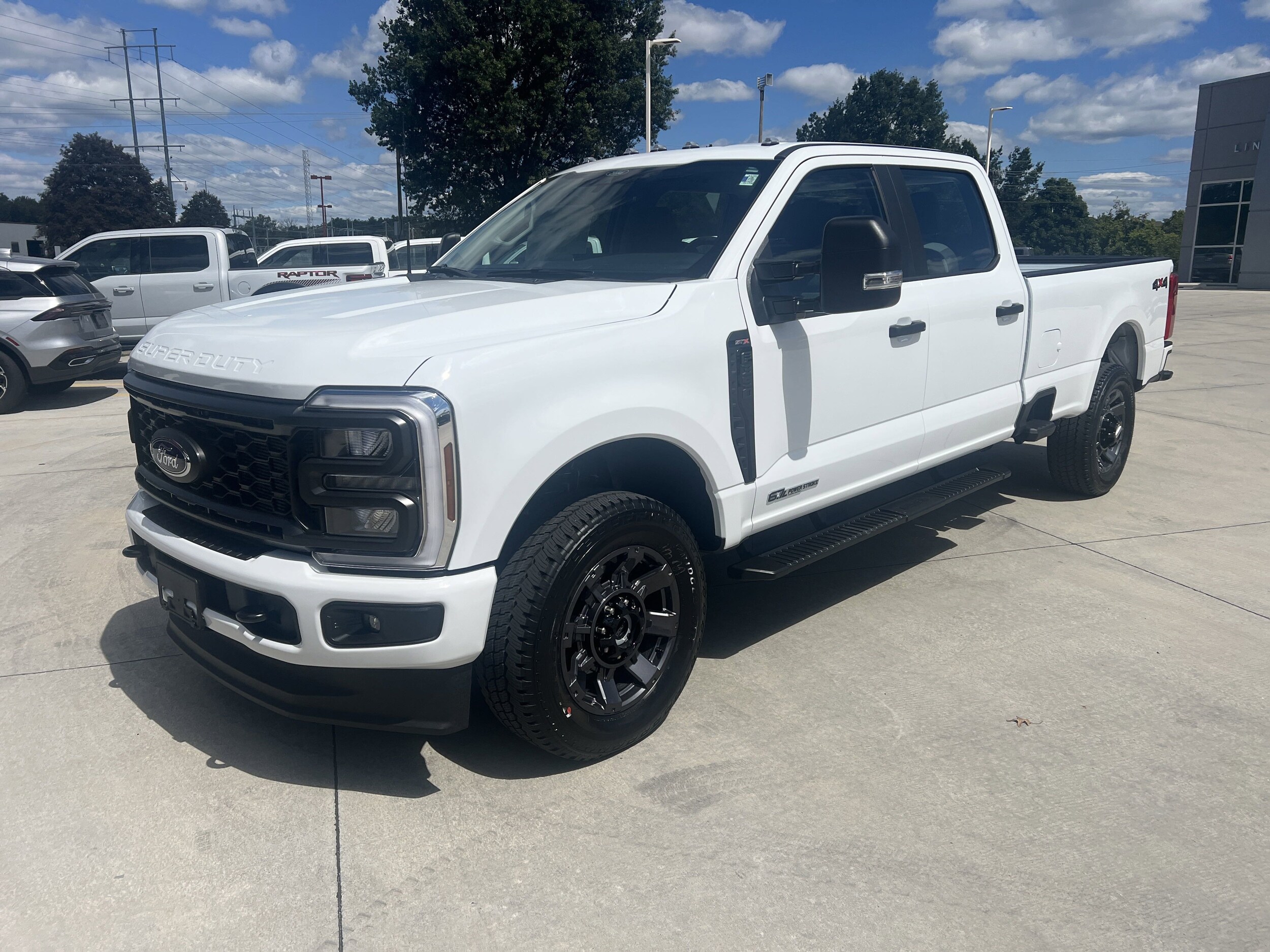 2026 Ford F-350 XL photo 3