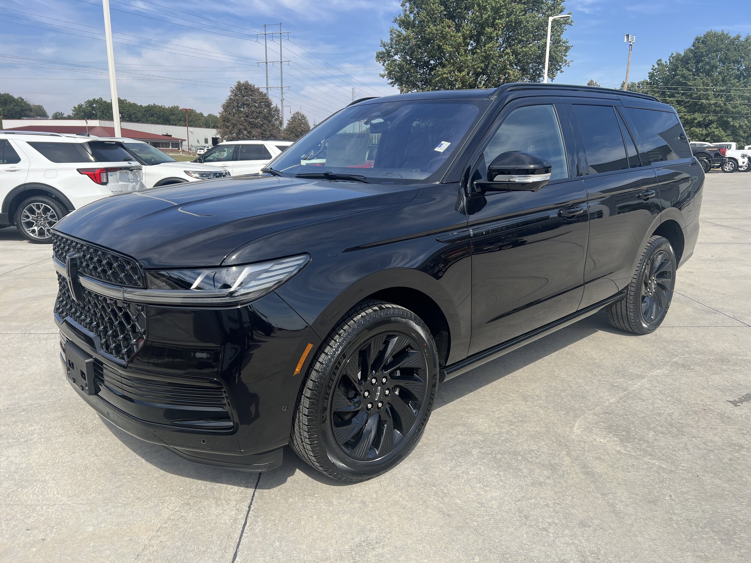 2025 Lincoln Navigator Reserve photo 4