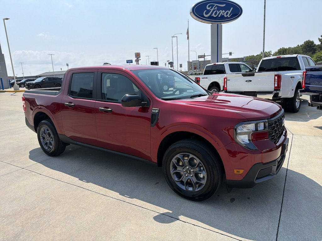 New 2026 Ford Maverick XLT Truck SuperCrew