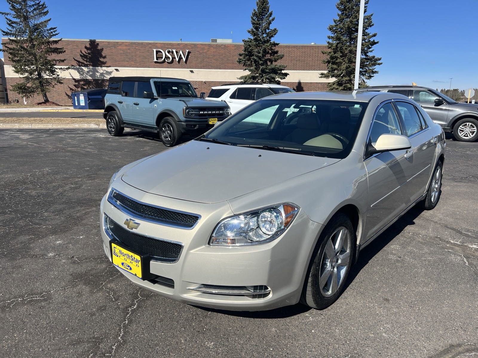 Used 2011 Chevrolet Malibu 2LT with VIN 1G1ZD5E10BF241768 for sale in Duluth, Minnesota