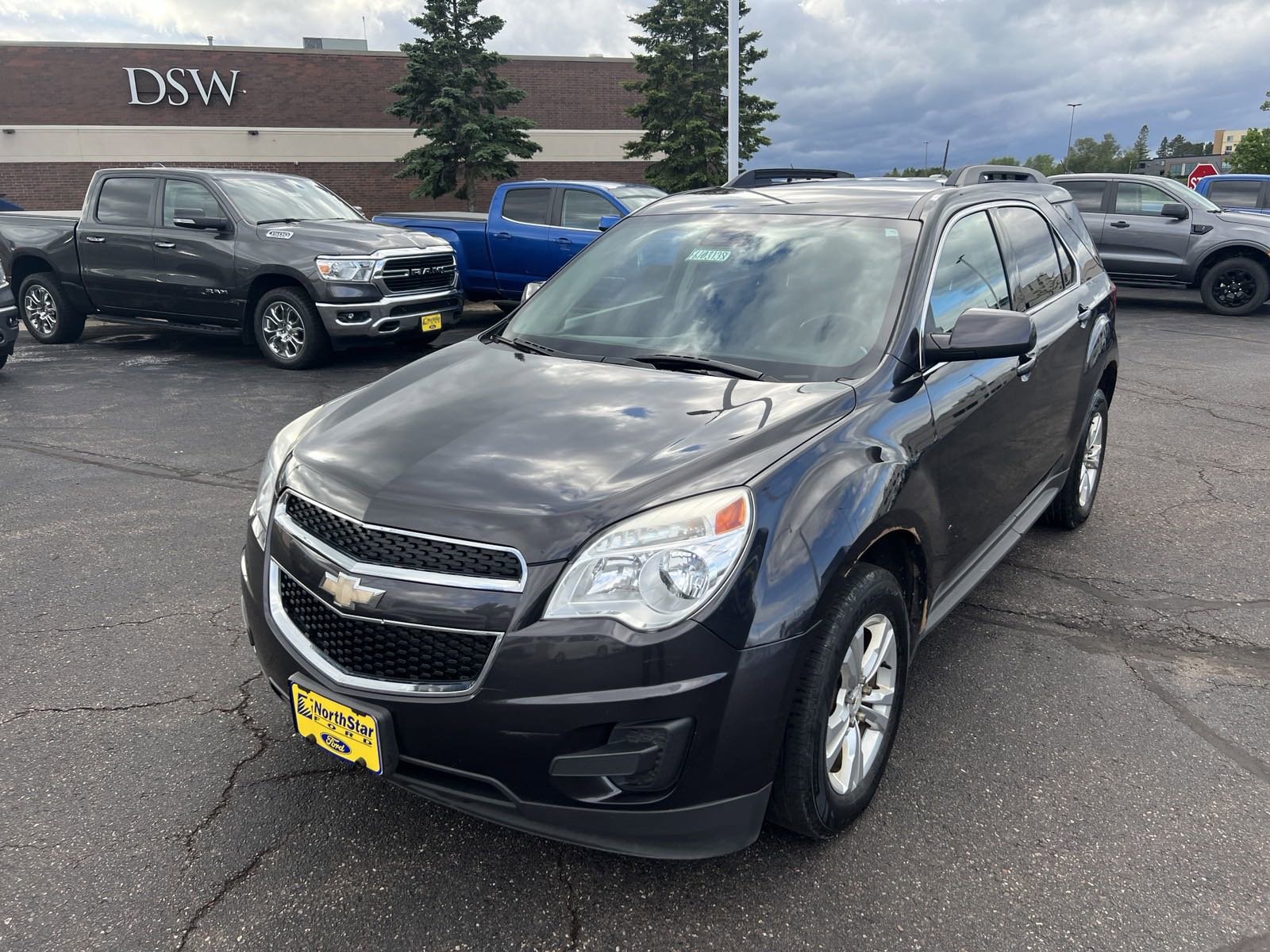 Used 2015 Chevrolet Equinox 1LT with VIN 2GNFLFEK8F6103138 for sale in Duluth, Minnesota