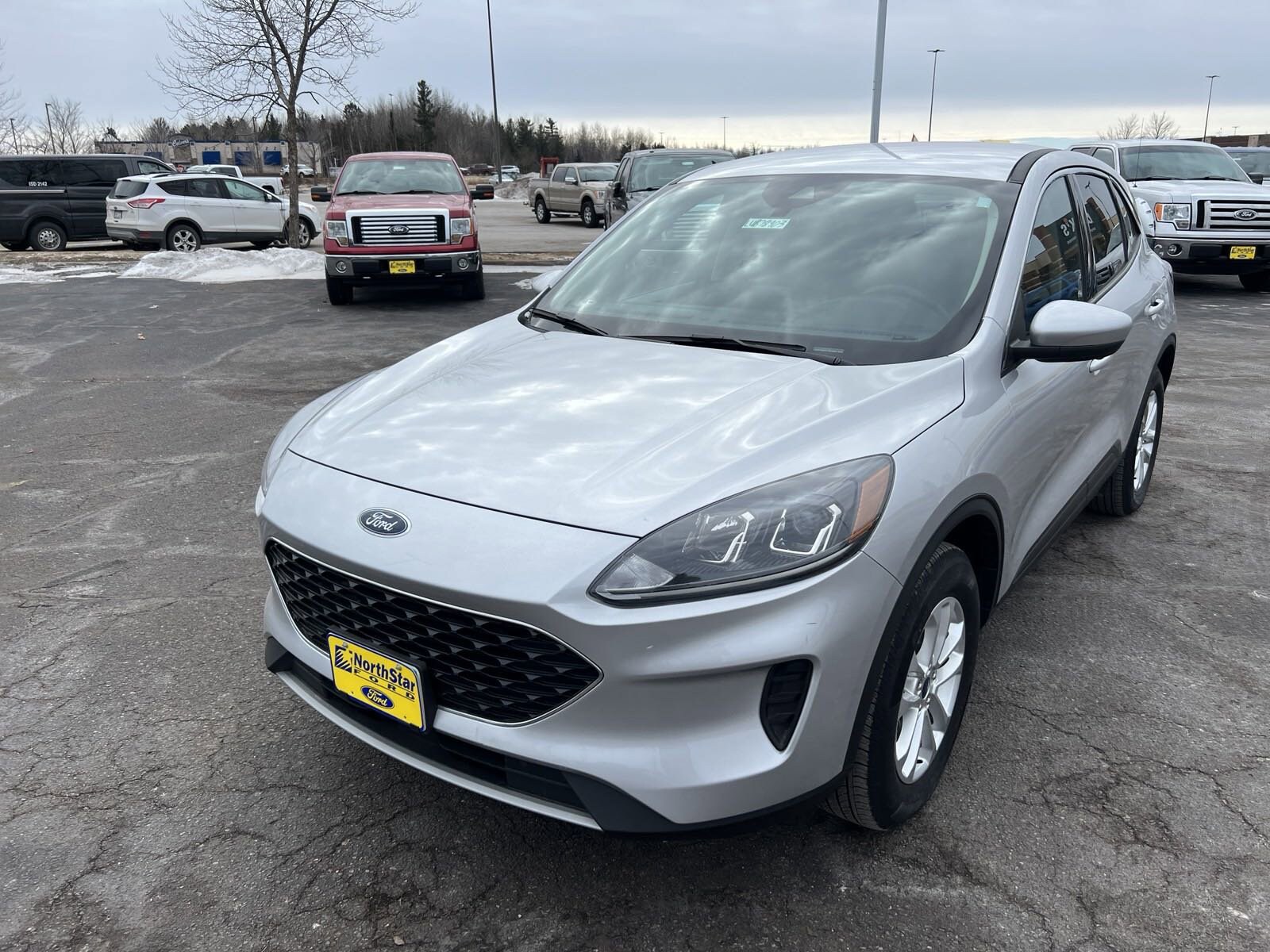 Used 2020 Ford Escape SE with VIN 1FMCU9G67LUB78903 for sale in Duluth, Minnesota