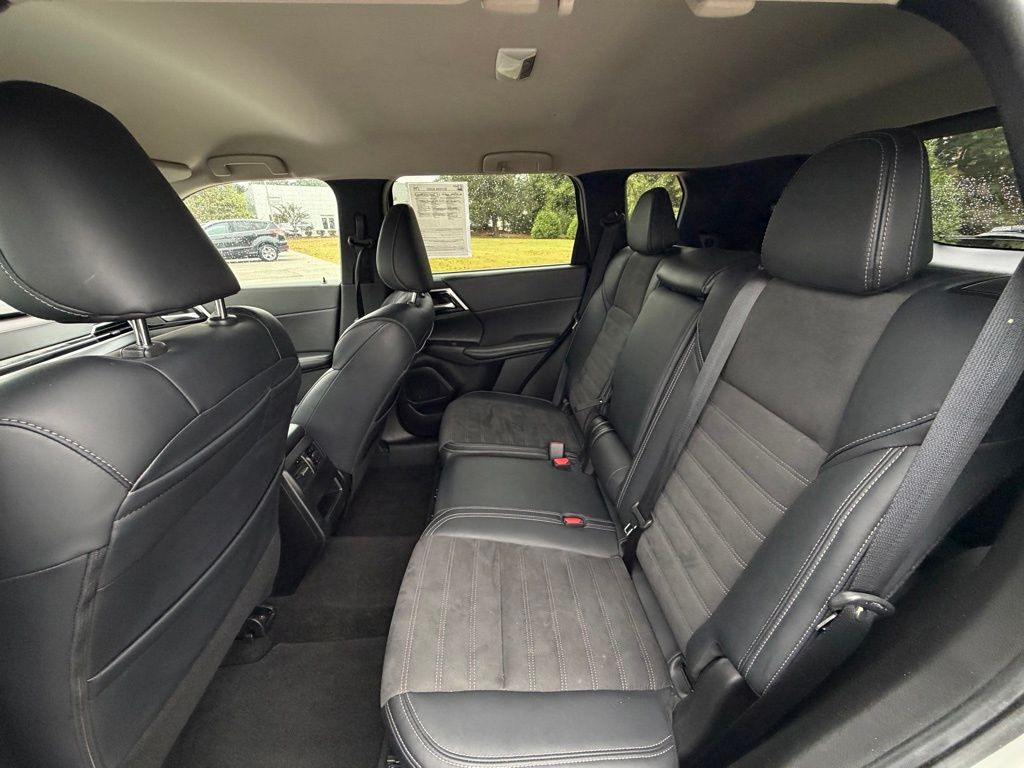 2024 Mitsubishi Outlander SE - Photo 25