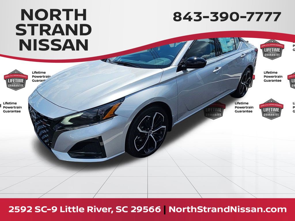 2025 Nissan Altima SR's photo