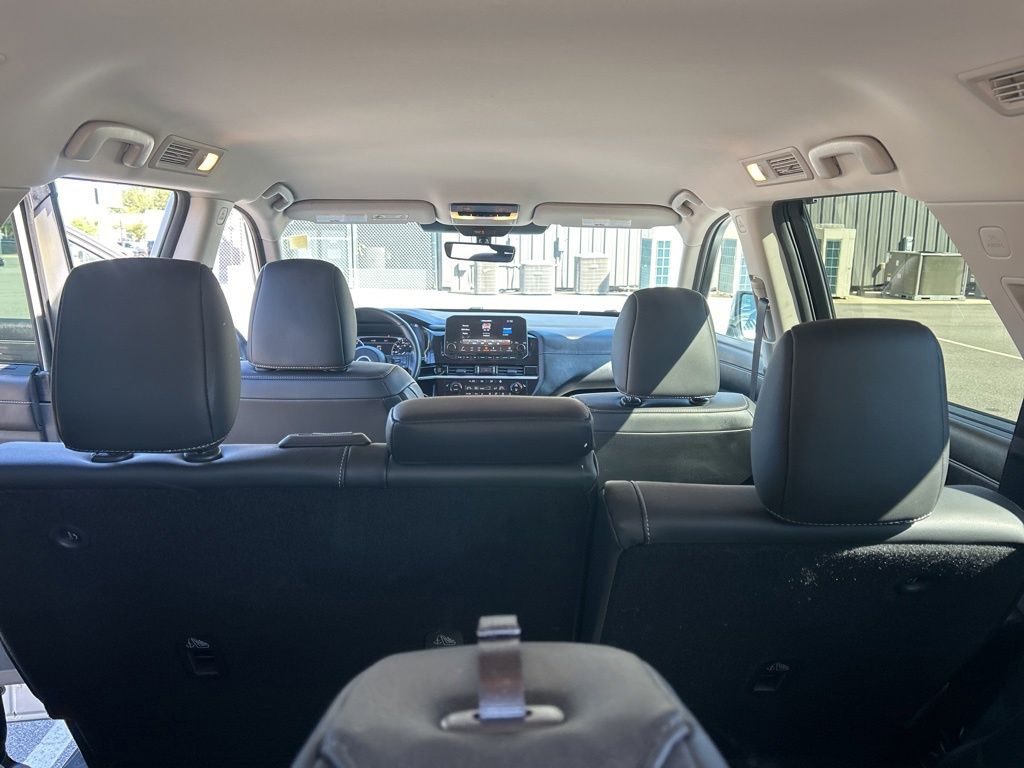 2025 Nissan Pathfinder SL - Photo 23