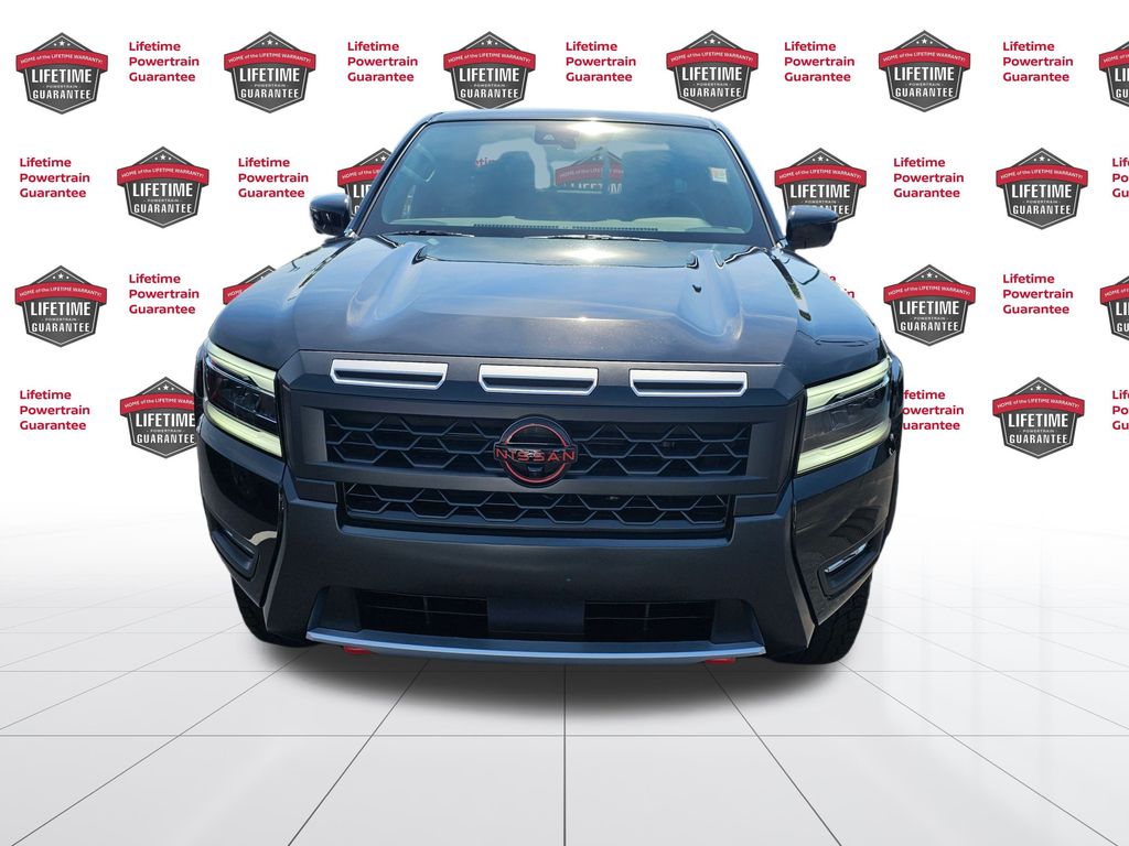 2025 Nissan Frontier PRO-4X photo 4