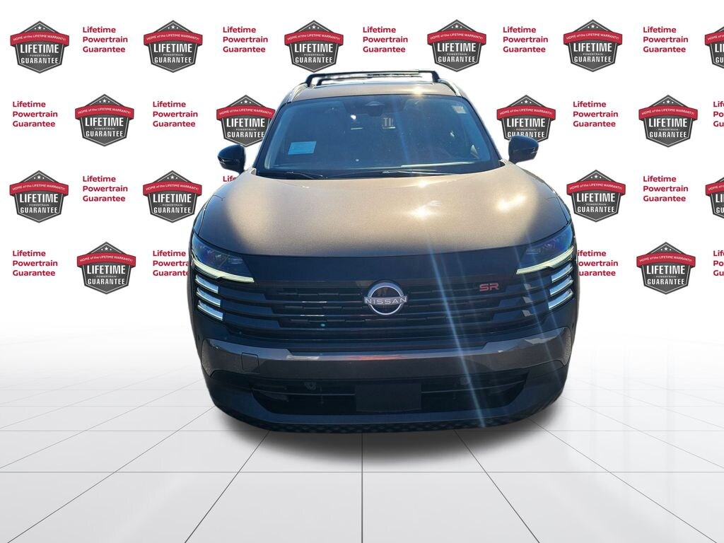 New 2026 Nissan Kicks SR SUV