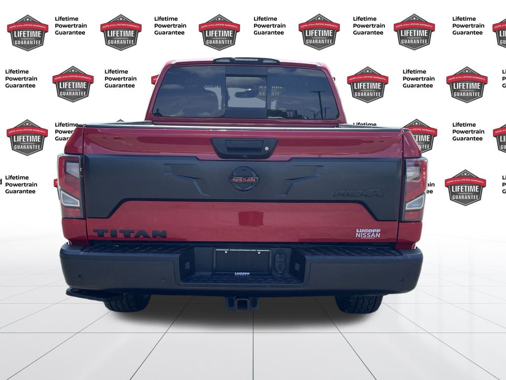 2021 Nissan Titan PRO-4X photo 3