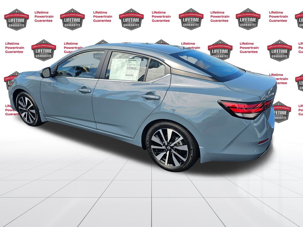 2025 Nissan Sentra SV photo 3