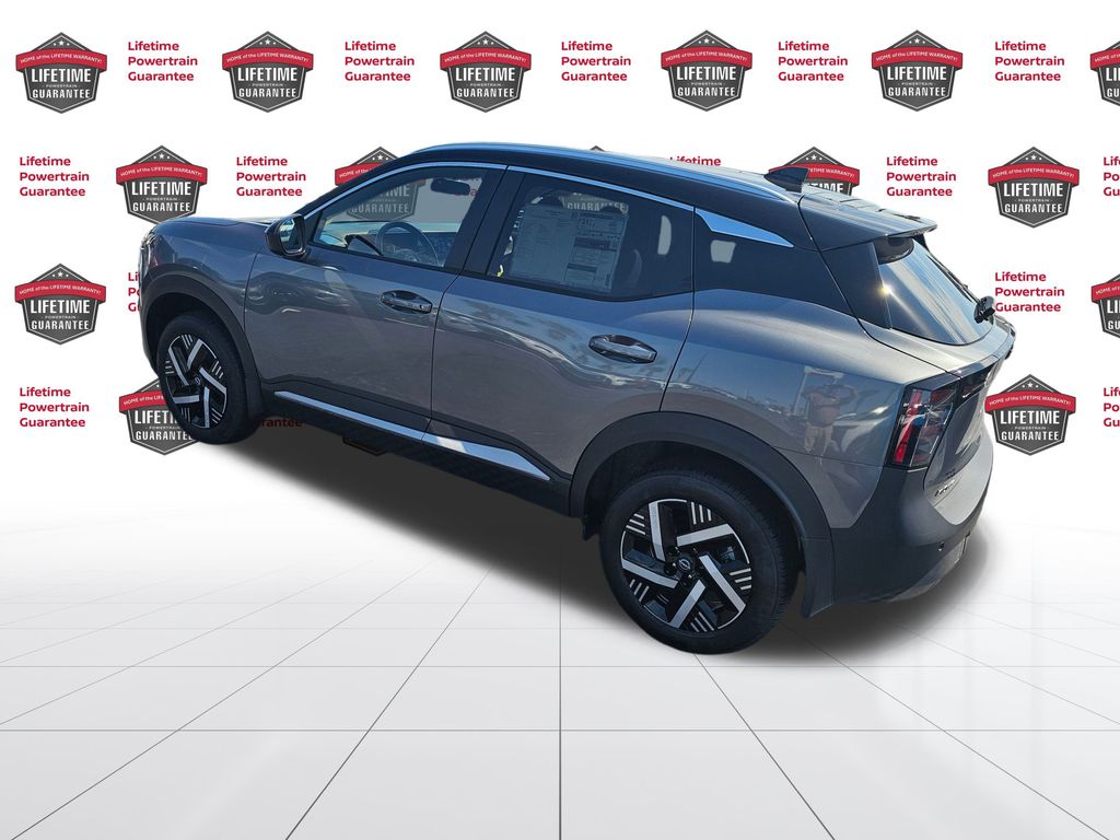 2026 Nissan Kicks SV photo 3