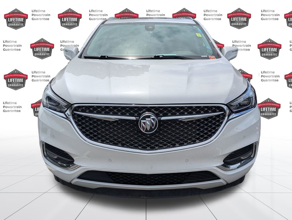 2021 Buick Enclave Avenir photo 2
