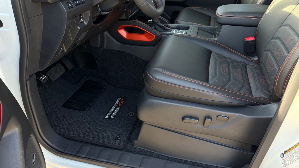 2026 Nissan Frontier PRO-4X - Photo 16