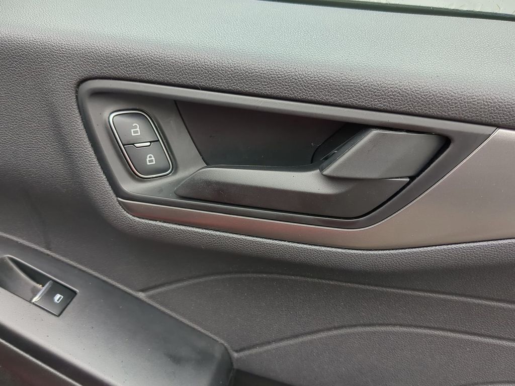 2024 Ford Escape Active - Photo 38