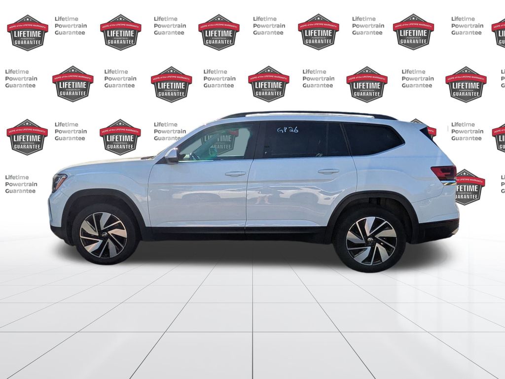 2024 Volkswagen Atlas SE Technology photo 3