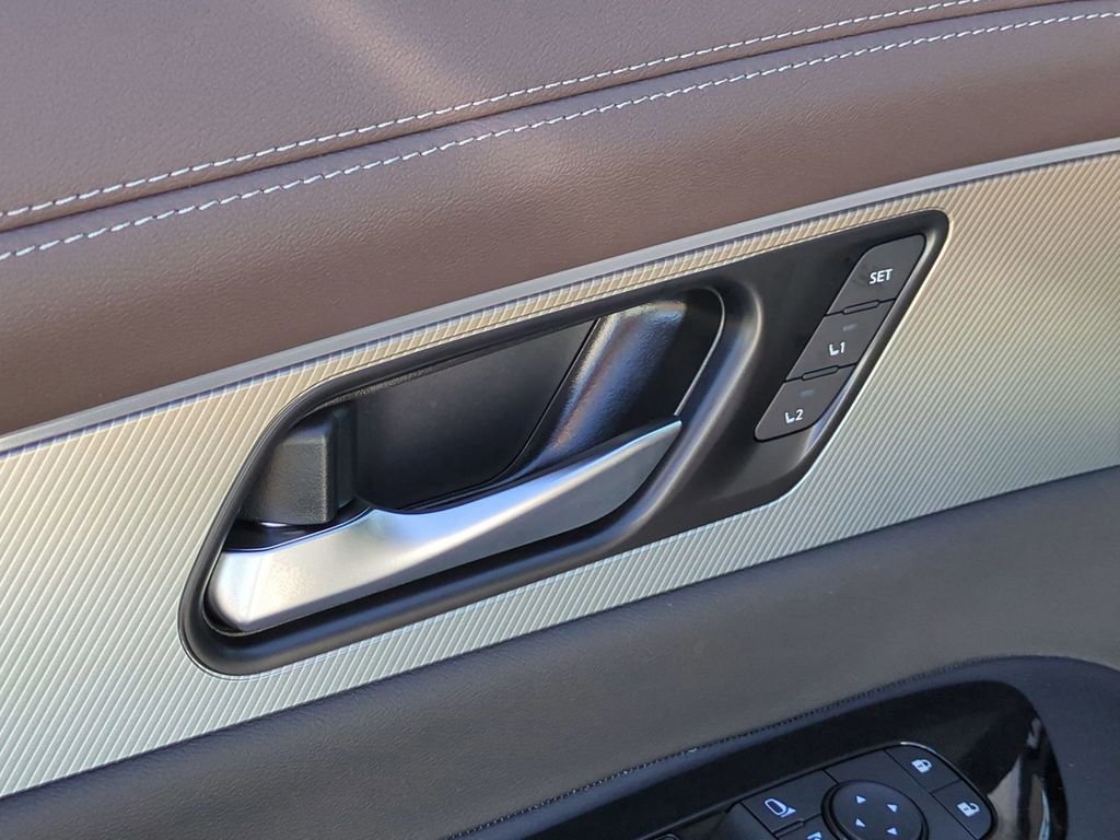 2026 Nissan Murano Platinum - Photo 12