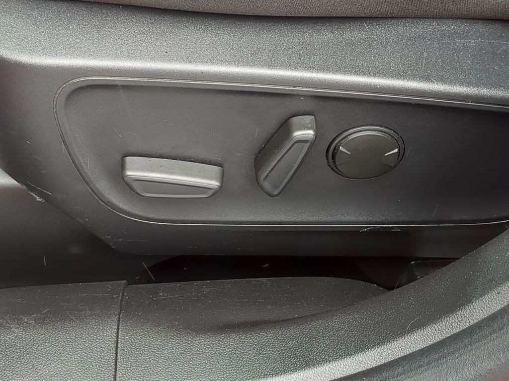 2024 Ford Escape Active - Photo 16