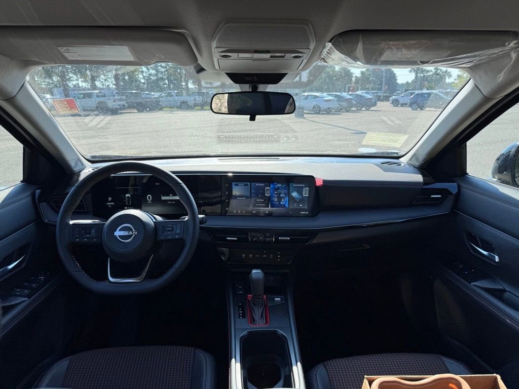 2026 Nissan KICKS SR - Photo 23