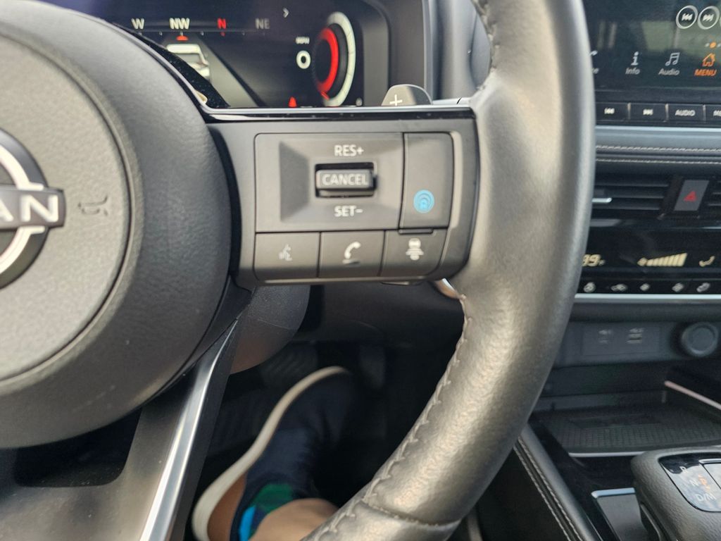 2023 Nissan Rogue Platinum - Photo 23