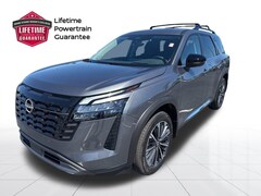 2026 Nissan Pathfinder Platinum SUV