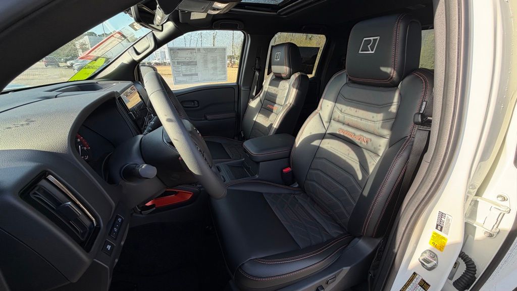 2026 Nissan Frontier PRO-4X - Photo 13