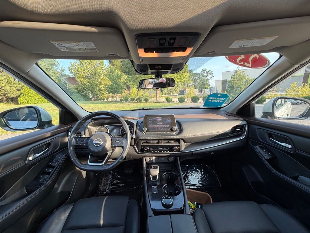 2023 Nissan Rogue SV - Photo 28