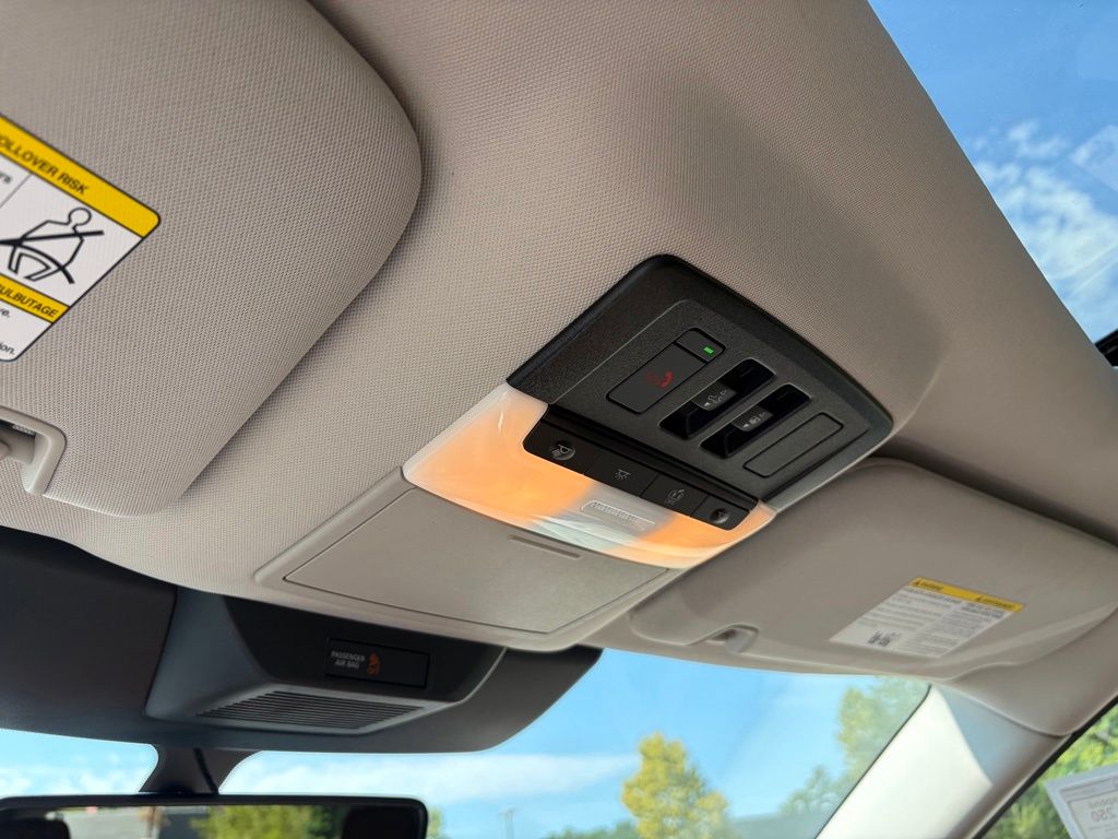 2026 Nissan Pathfinder Platinum - Photo 23