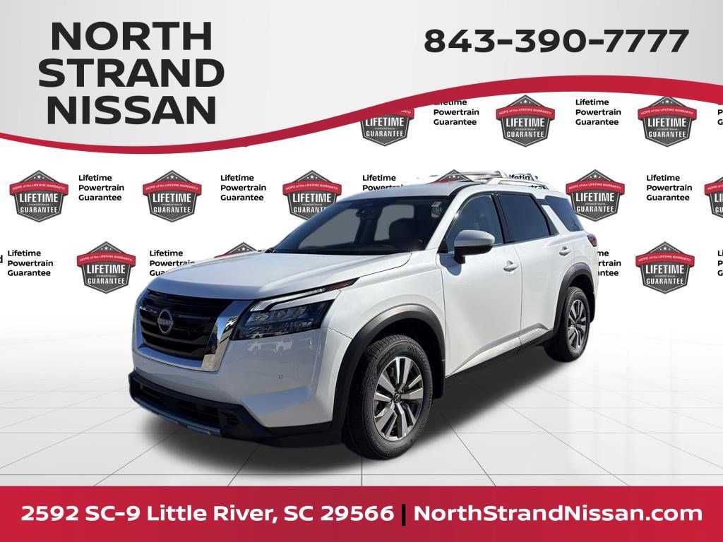 2025 Nissan Pathfinder SL's photo