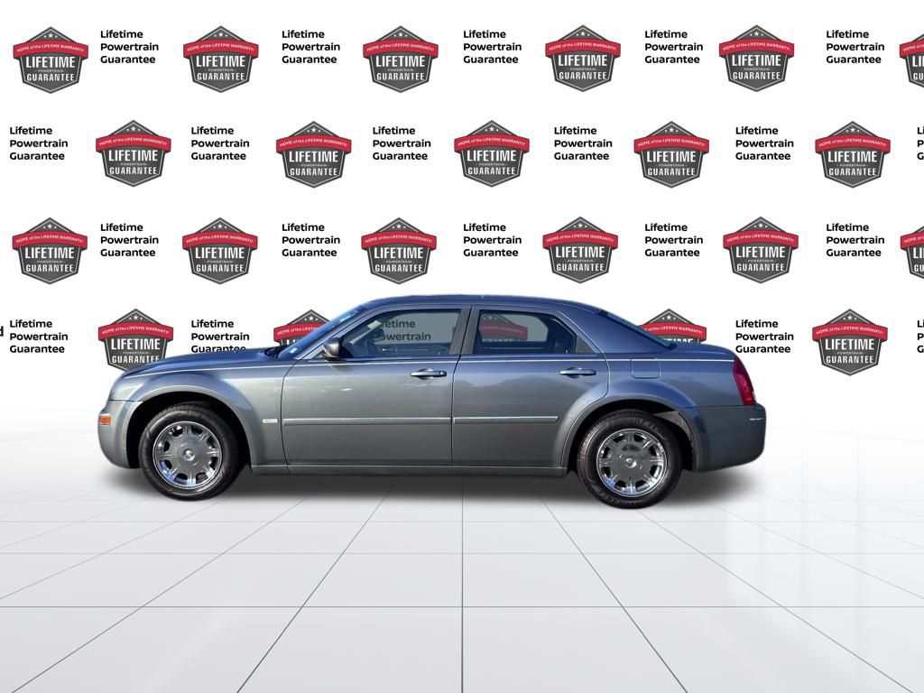 Used 2007 Chrysler 300 Touring with VIN 2C3KA53G87H700130 for sale in Little River, SC