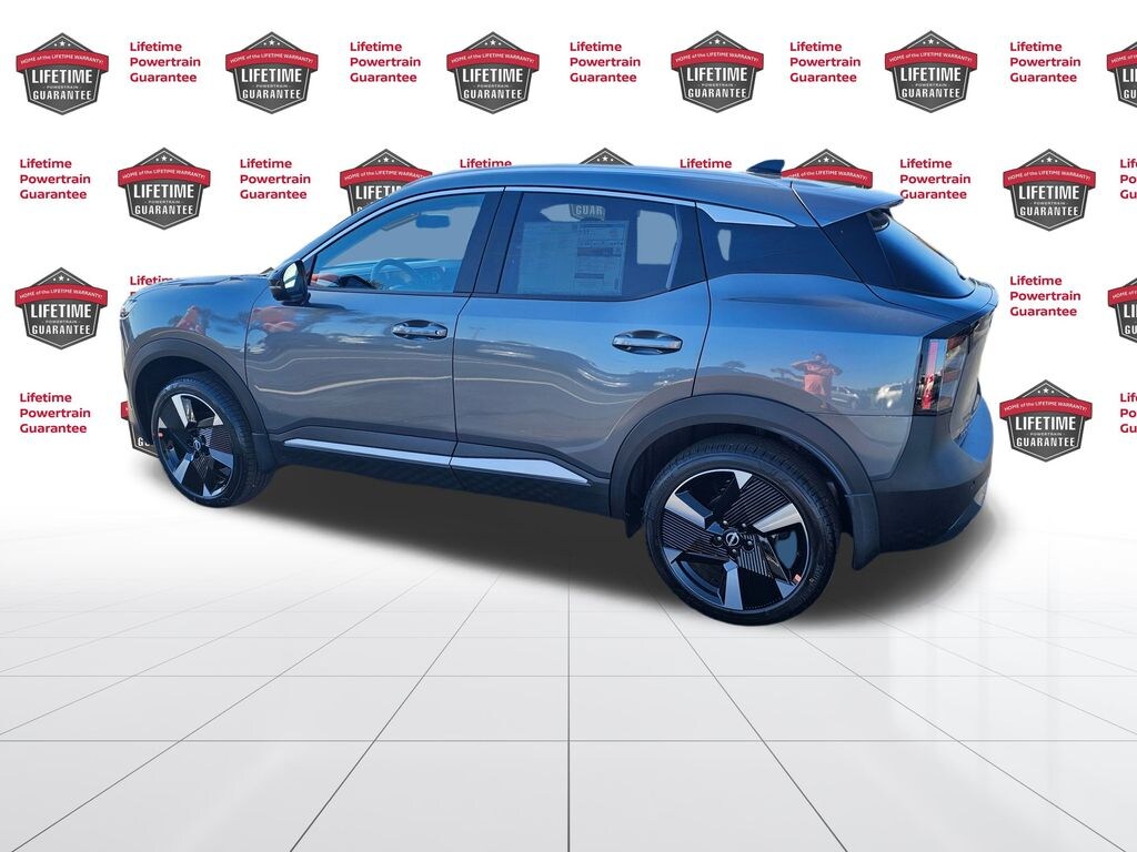 New 2026 Nissan Kicks SR SUV