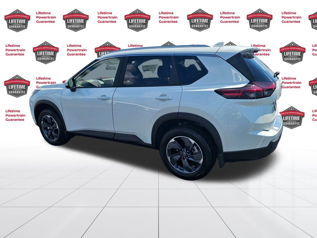 2026 Nissan Rogue SV photo 3