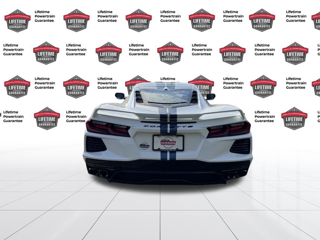 2021 Chevrolet Corvette Stingray 3LT photo 2